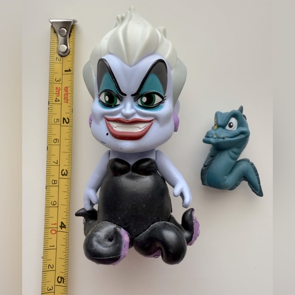 Ursula and Flotsam Kids Toy Set - Black and Blue - Picture 3 of 4